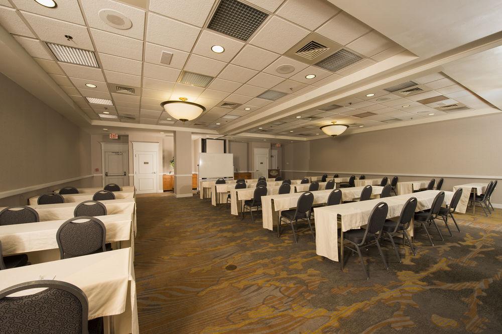 Embassy Suites Newark - Wilmington/South Luaran gambar